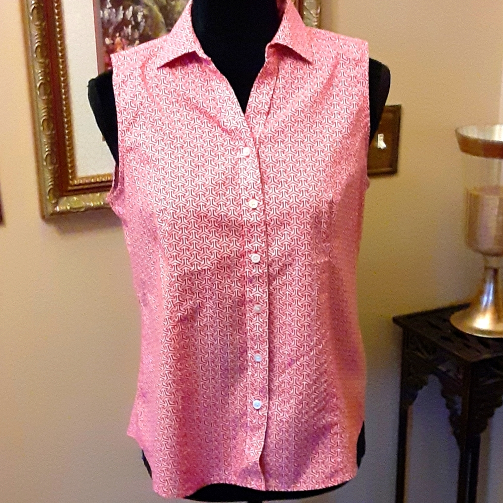 Talbots red white print wrinkle resistant sleeveless top stretch size 8P…EUC